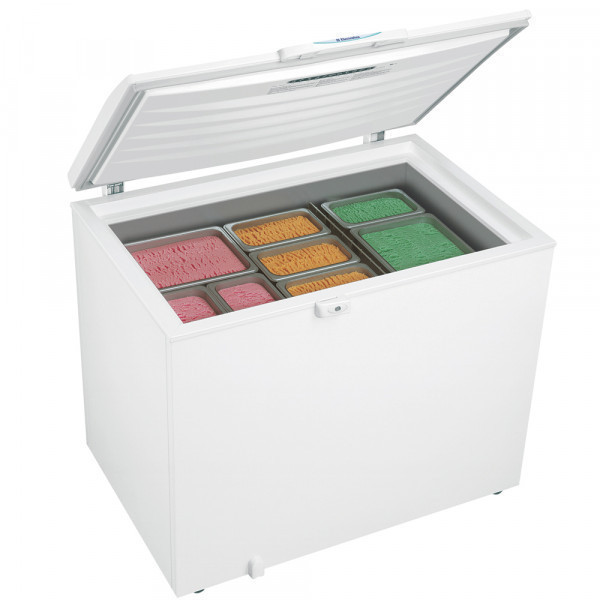 Congelador Electrolux H3301T 320LTS.